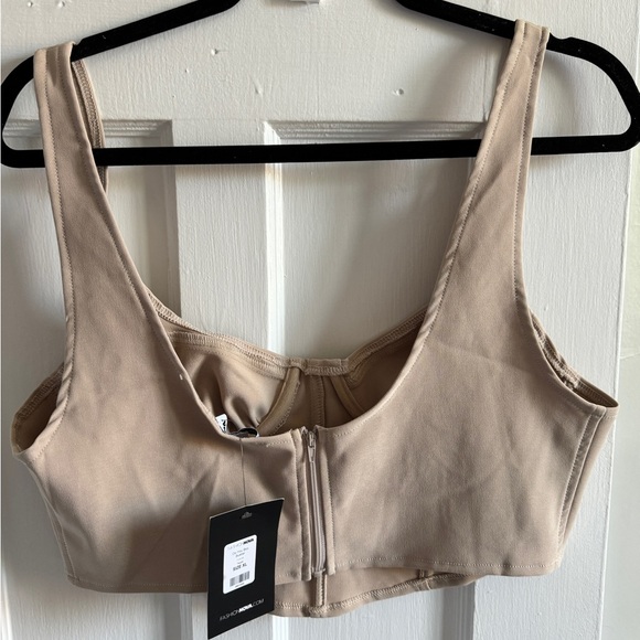 SOLD - FashionNova - Crop Corset - XL - Picture 2 of 2